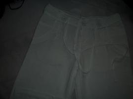 Biele plazove nohavice (2/3)