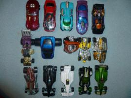 5 kus=6€,hot wheels autá (2/7)