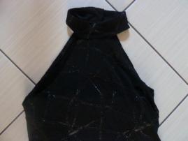 Čierny top (2/3)