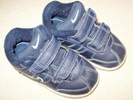 Tenisky Nike (3/3)