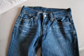 Rifle levis (2/6)