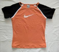Nike tričko (2/3)