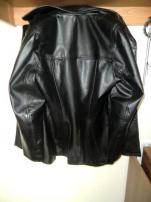 Kožená bunda (4/5)