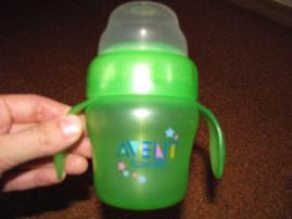 Flaska znacky Avent (2/4)