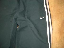 Nohavice nike (2/3)
