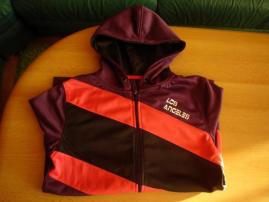 Mikiny 8 a 10r.2,5 eur/ks (2/3)