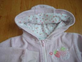 Mikinka zn. early days (3/4)