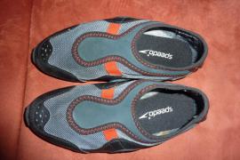 Speedo topánky neoprénové (2/3)
