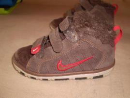 Nike teplé topánočky (1/4)