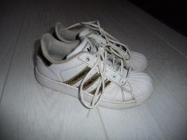 Tenisky adidas (1/4)