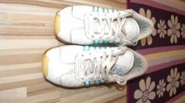 Tenisky adidas 40 (2/4)