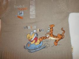 Sveter disney-pooh (2/4)