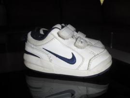 Tenisky nike (1/3)