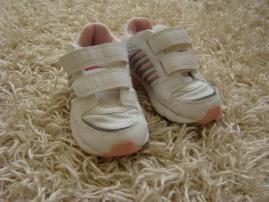 Adidas botasky (1/4)