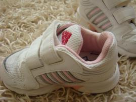 Adidas botasky (3/4)