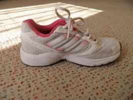 Adidas tenisky (3/4)
