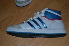 Adidas vysoke botasky (2/4)