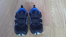 Adidas tenisky (1/3)