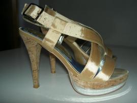 Zlava stylove sandalky (4/4)