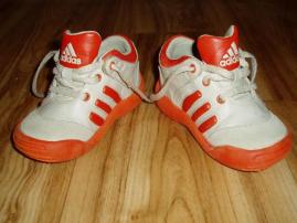 Adidas (2/3)