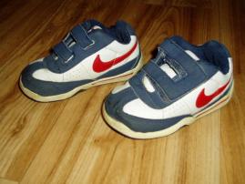 Nike (3/3)