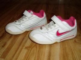 Nike (3/3)