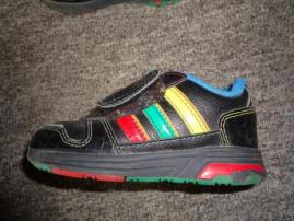Adidas botasky č.22 (3/3)