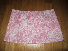 Zara minisukna (2/3)