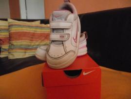Tenisky nike (2/4)