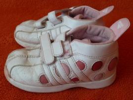 Predám tenisky adidas 22 (2/3)