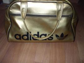 Zlata kabelka Adidas (2/4)