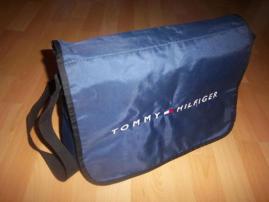 Tommy hilfiger (1/4)
