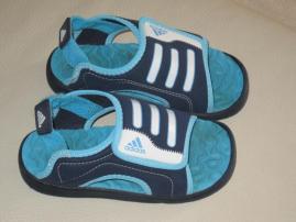 Adidas sandalky (2/3)