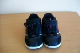 Tenisky Nike (2/4)