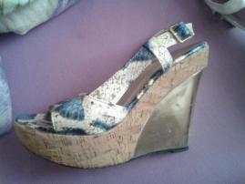 Sandale na platforme (1/1)