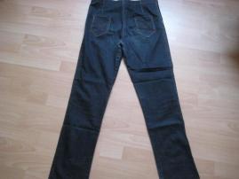Tehotenske slimky riflove (2/2)