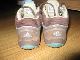 Topanky adidas (4/4)