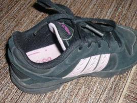 Tenisky Adidas (3/3)