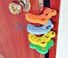 Helper door (2/3)
