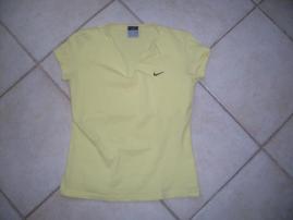 Tričko Nike (1/2)