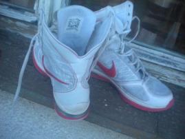 Tenisky nike zoom (2/3)