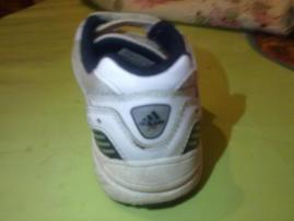 Tenisky adidas (3/3)