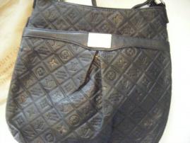 Kúpim crossbody lv (3/3)