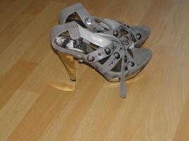 Sandale (1/2)