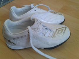 Detské tenisky Umbro (1/3)