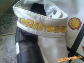 Jedinecna bunda dainese (3/4)
