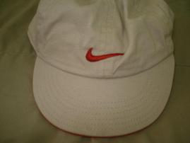 Šiltovka nike (1/2)