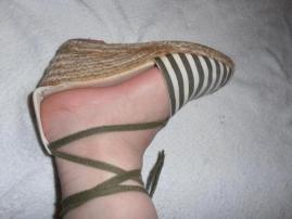 Sandalky (1/4)