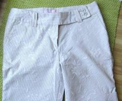 Vyšívané kraťasky (2/4)
