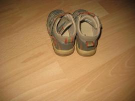 Predam topanky (3/3)